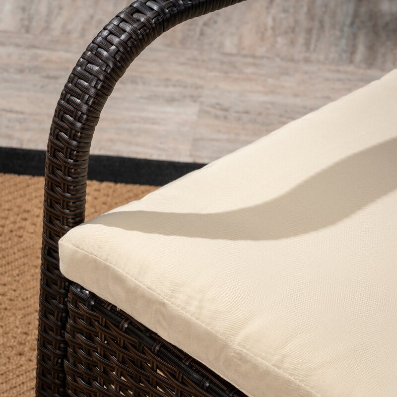  Crabill Round 2 - Person Outdoor Dining Set